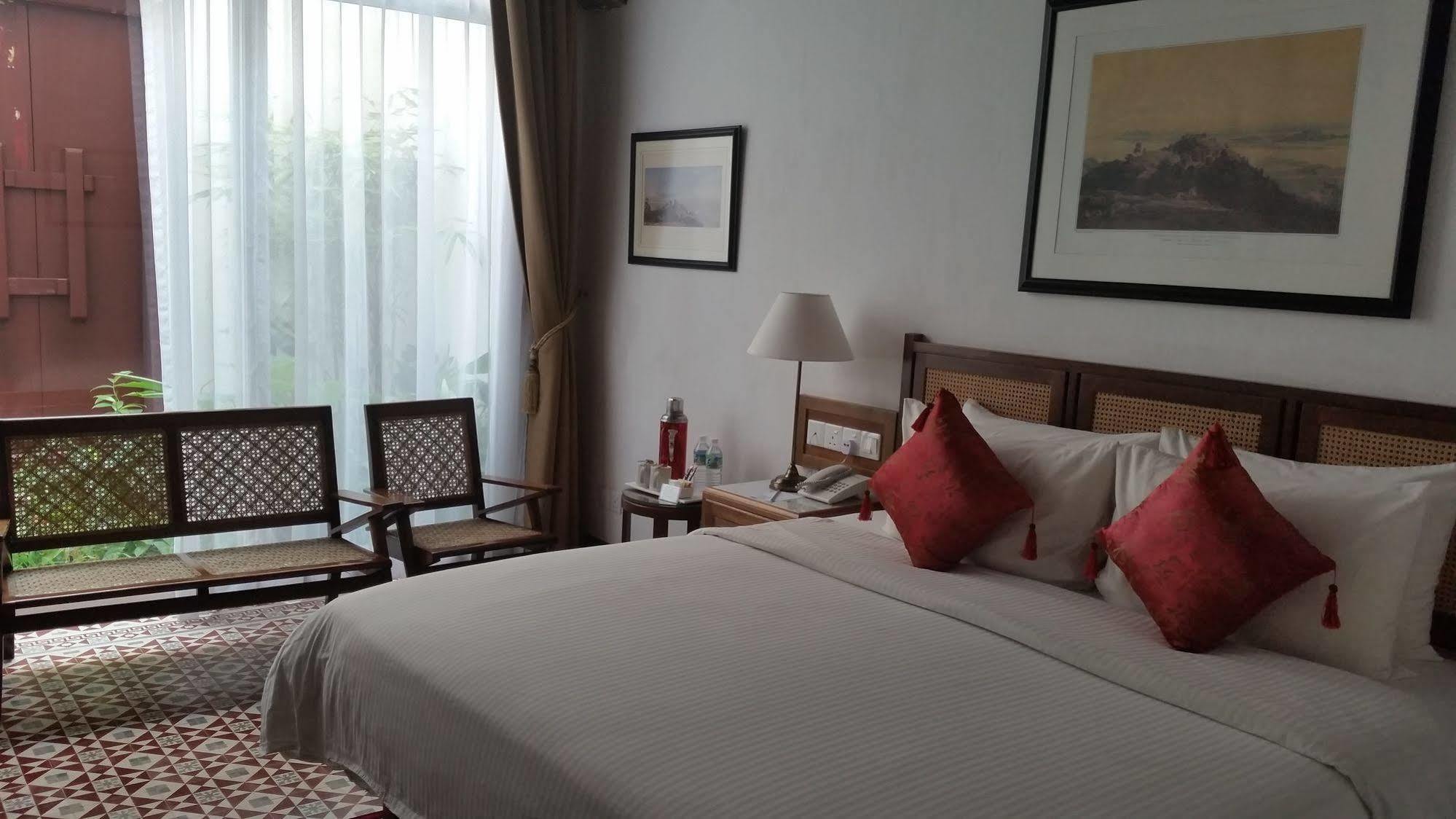Nam Keng Hotel Penang George Town Buitenkant foto